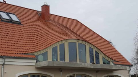 Handgefertigte Gaubentür aus der Tischlerei Mädche – Referenz 9